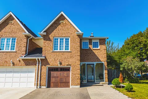 5008 Willowood Drive, ON L5R 3R5