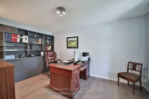 17 Ridgehill Drive, ON L6Y 2C3