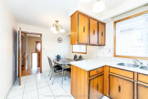 7 Benrubin Drive, ON M9L 2H3