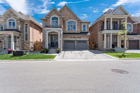 107 Benhurst Crescent, ON L7A 5A4