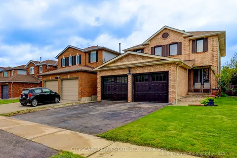 3595 Cherrington Crescent, ON L5L 5C5