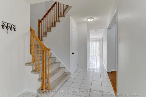 3595 Cherrington Crescent, ON L5L 5C5