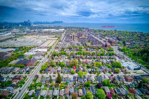 39 Sixteenth Street, ON M8V 3J7