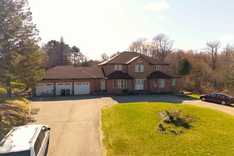 6 Dobson Court, ON L7E 0B2