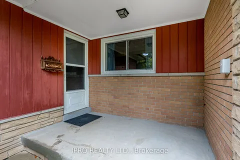 257 Elizabeth Street, ON L6Y 1S2