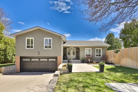 685 CASTLEGUARD Crescent, ON L7N 2W7