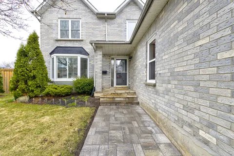 3263 Mead Crescent, ON L7M 3N2