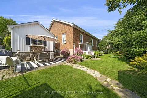 31 John Street, ON L9W 2P4