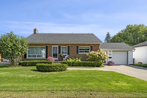 31 John Street, ON L9W 2P4
