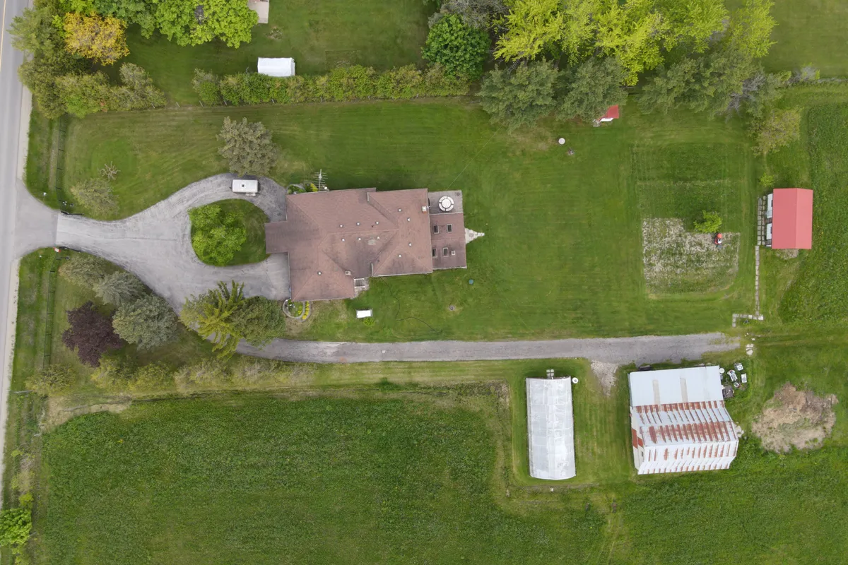 13724 Innis Lake Road, ON L7C 2Y6