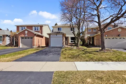 3121 Keynes Crescent, ON L5N 2Z9