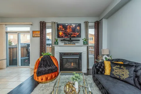 47 Maple Trail Road, ON L7C 3Z8