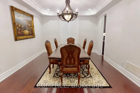 8 Mccandless Court, ON L7C 3R7