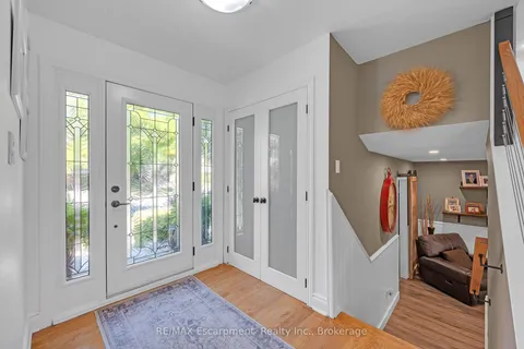 2482 WATERFORD Street, ON L6L 5E6