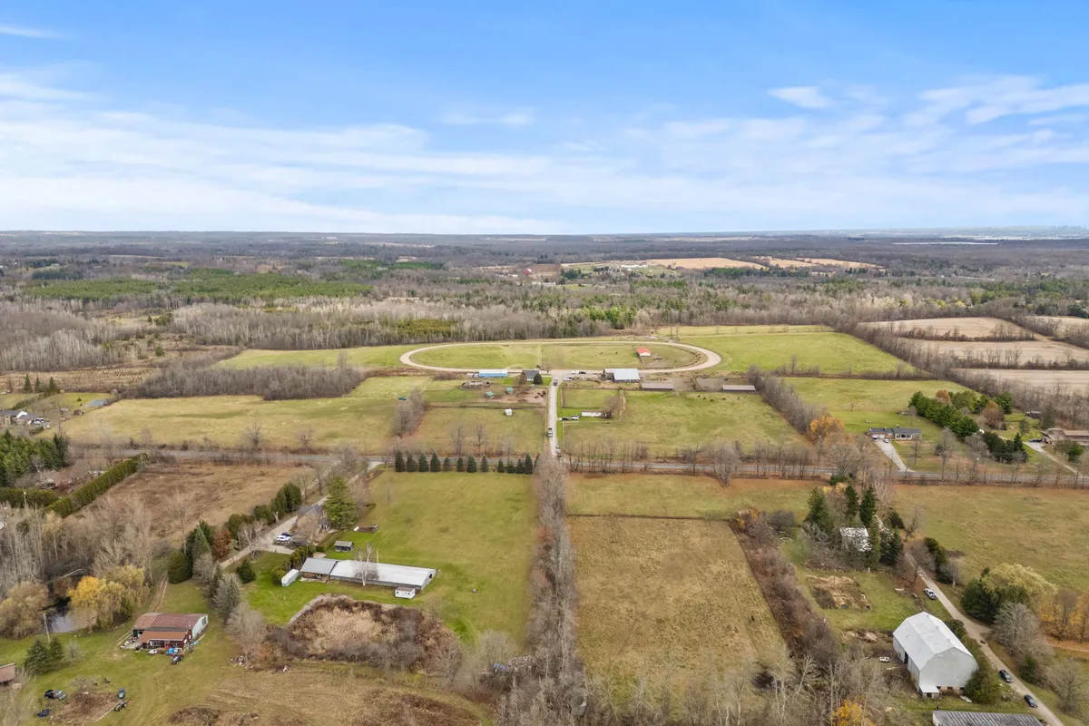 10253 second Line, ON L0P 1B0