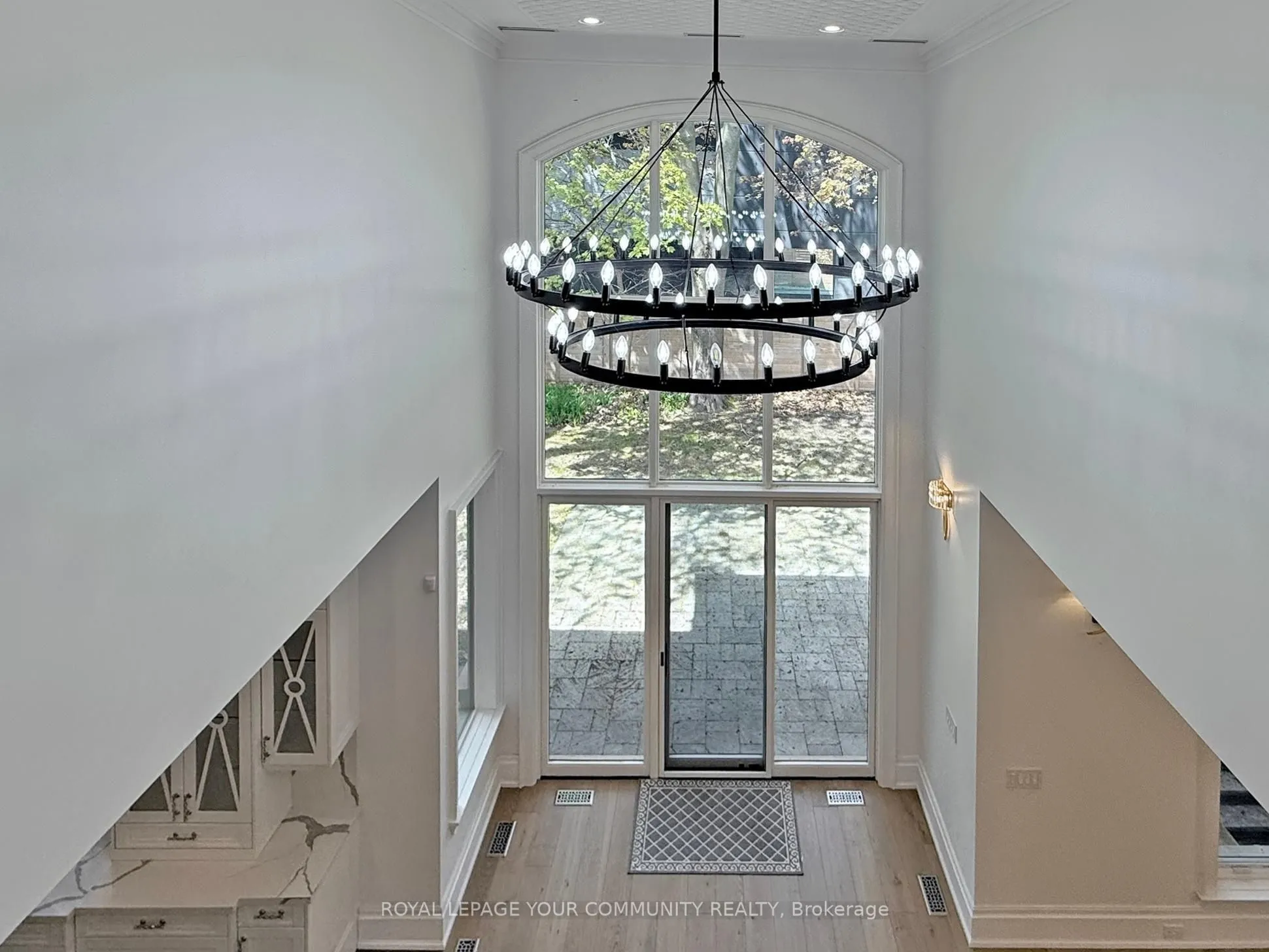 1257 Lakeshore Road, ON L6L 1E7