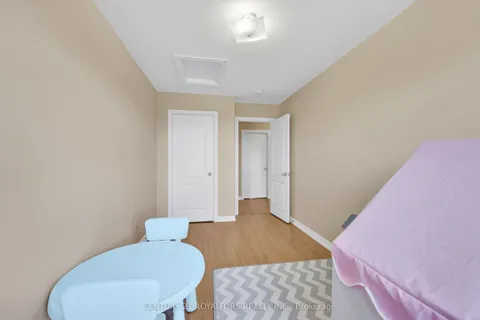 34 Miami Grove, ON L6Z 0H7