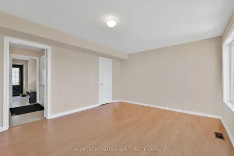 34 Miami Grove, ON L6Z 0H7
