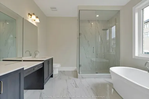 30 James Walker Avenue, ON L7C 4M8