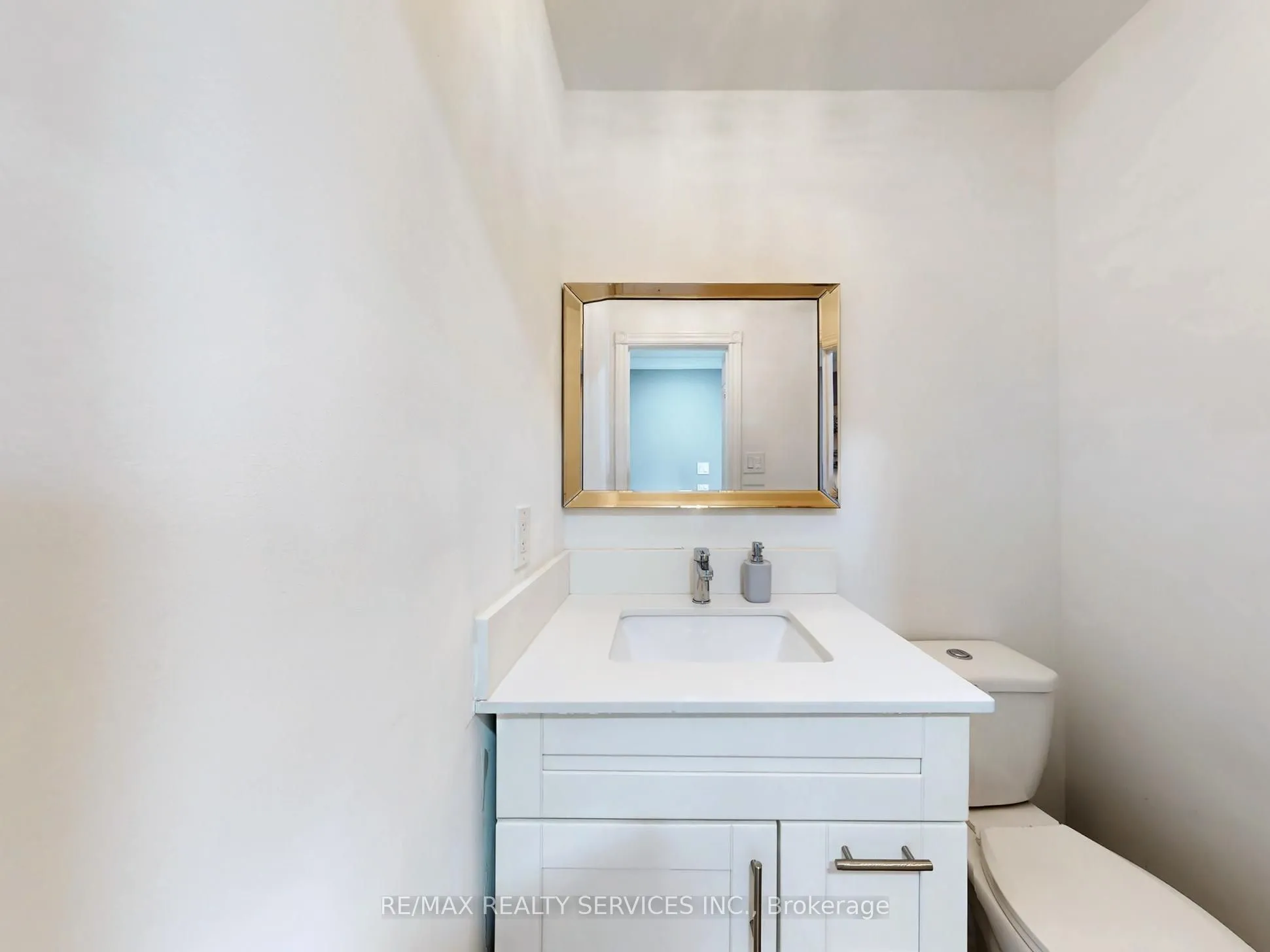 53 Geneva Crescent, Brampton, ON L6S 1K7