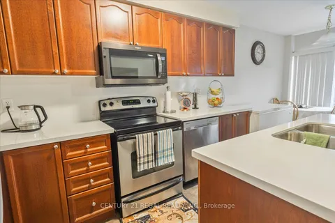 4 Parisian Road, ON L6P 2S8