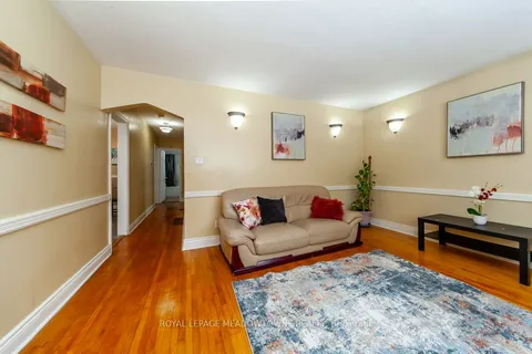47 Jodphur Avenue, ON M9M 2J3