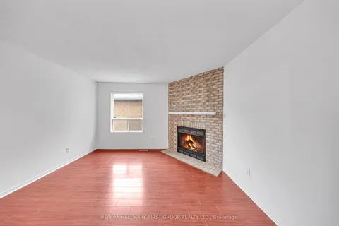 21 Toba Crescent, ON L6Z 4R6