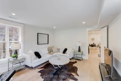 187 Clendenan Avenue, ON M6P 2W9