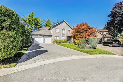 1665 Asgard Drive, ON L5E 3G5