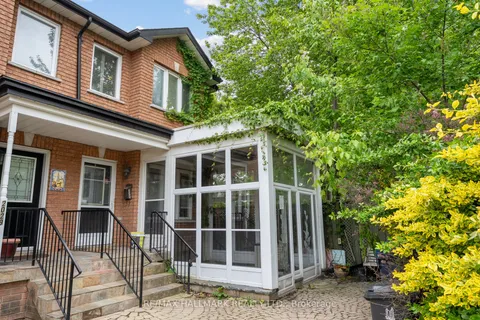 2031 Davenport Road, ON M6N 1C5