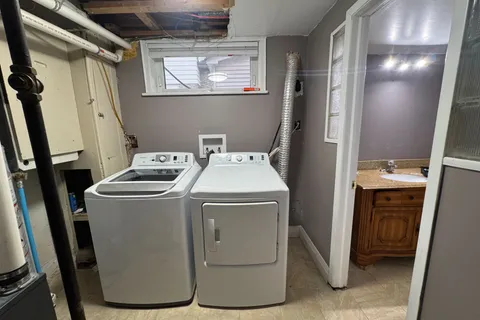 3397 Brandon Gate, ON L4T 3N3