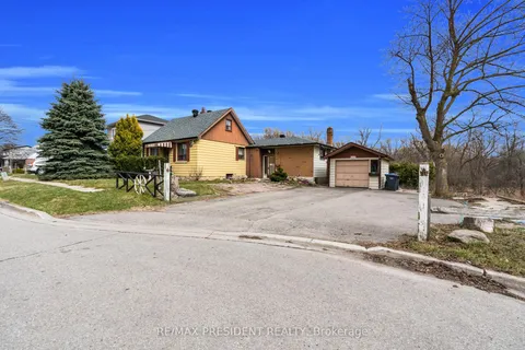 61 Royce Avenue, ON L6Y 1J8