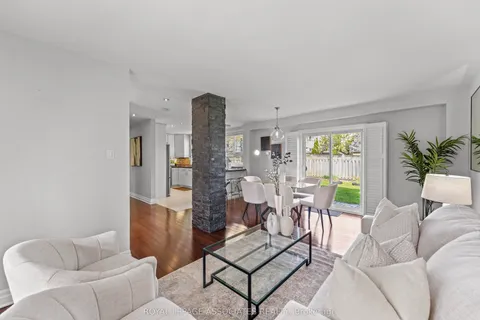 3189 Pebblewood Road, ON L5N 6P5
