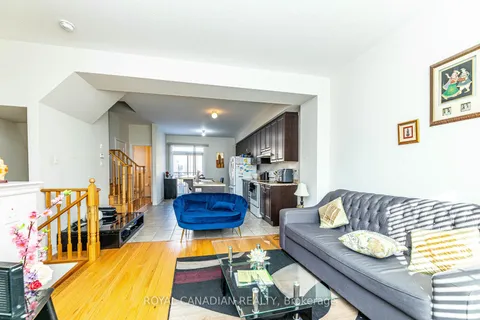 107 Sea Drifter Crescent, ON L6P 4B1