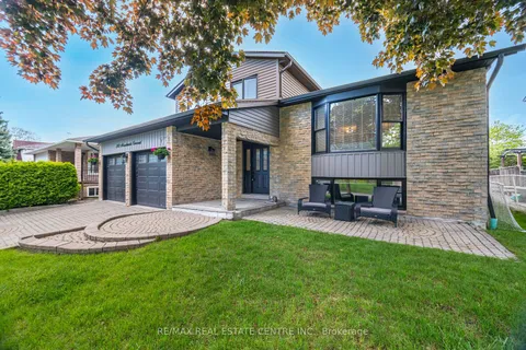 583 Moorelands Crescent, ON L9T 4B3