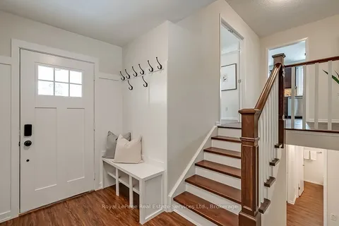 630 Oxford Road, ON L7N 2R6