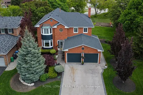 1827 Folkway Drive, ON L5L 2X1