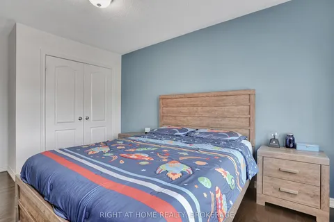 392 Grindstone Trail, ON L6H 0S1