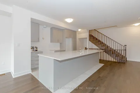 1229 Anthonia Trail, ON L6H 7Y8