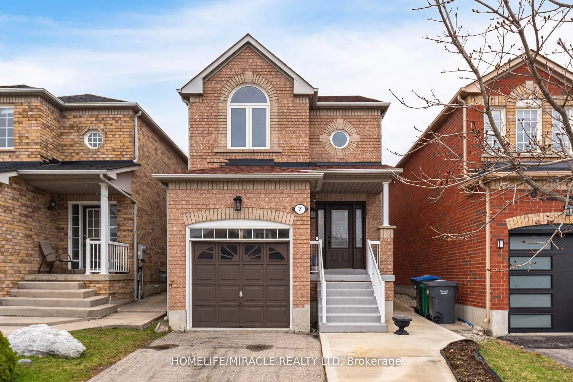 7 Eastview Gate, ON L6P 1M6