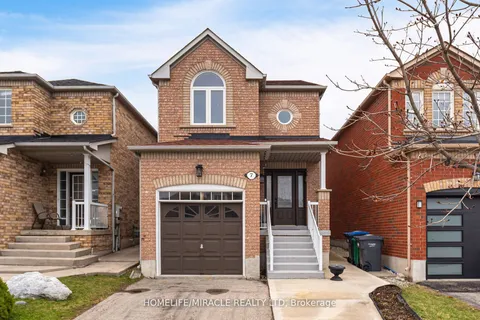 7 Eastview Gate, ON L6P 1M6