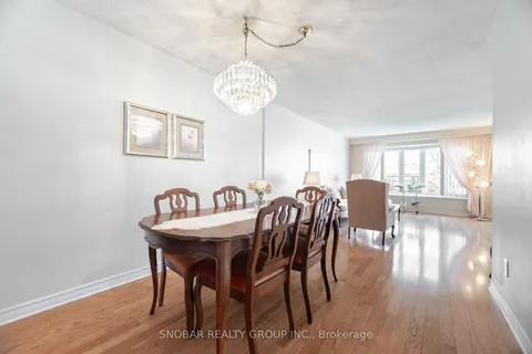 3315 Grechen Road, ON L5C 1X8