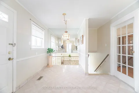 3315 Grechen Road, ON L5C 1X8