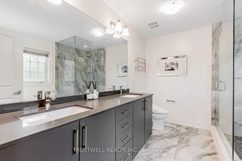 12 Vineyard Drive, ON L6Y 2A5