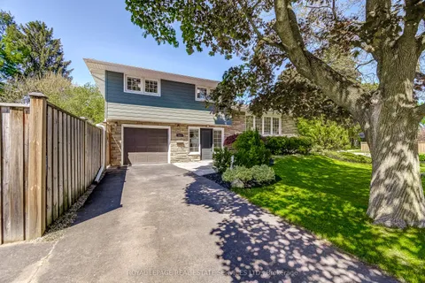 351 Strathcona Drive, ON L7L 2E4
