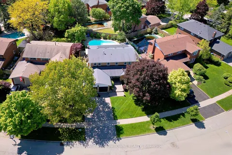 41 Steen Drive, ON L5N 2V3