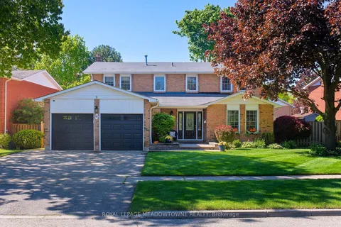 41 Steen Drive, ON L5N 2V3