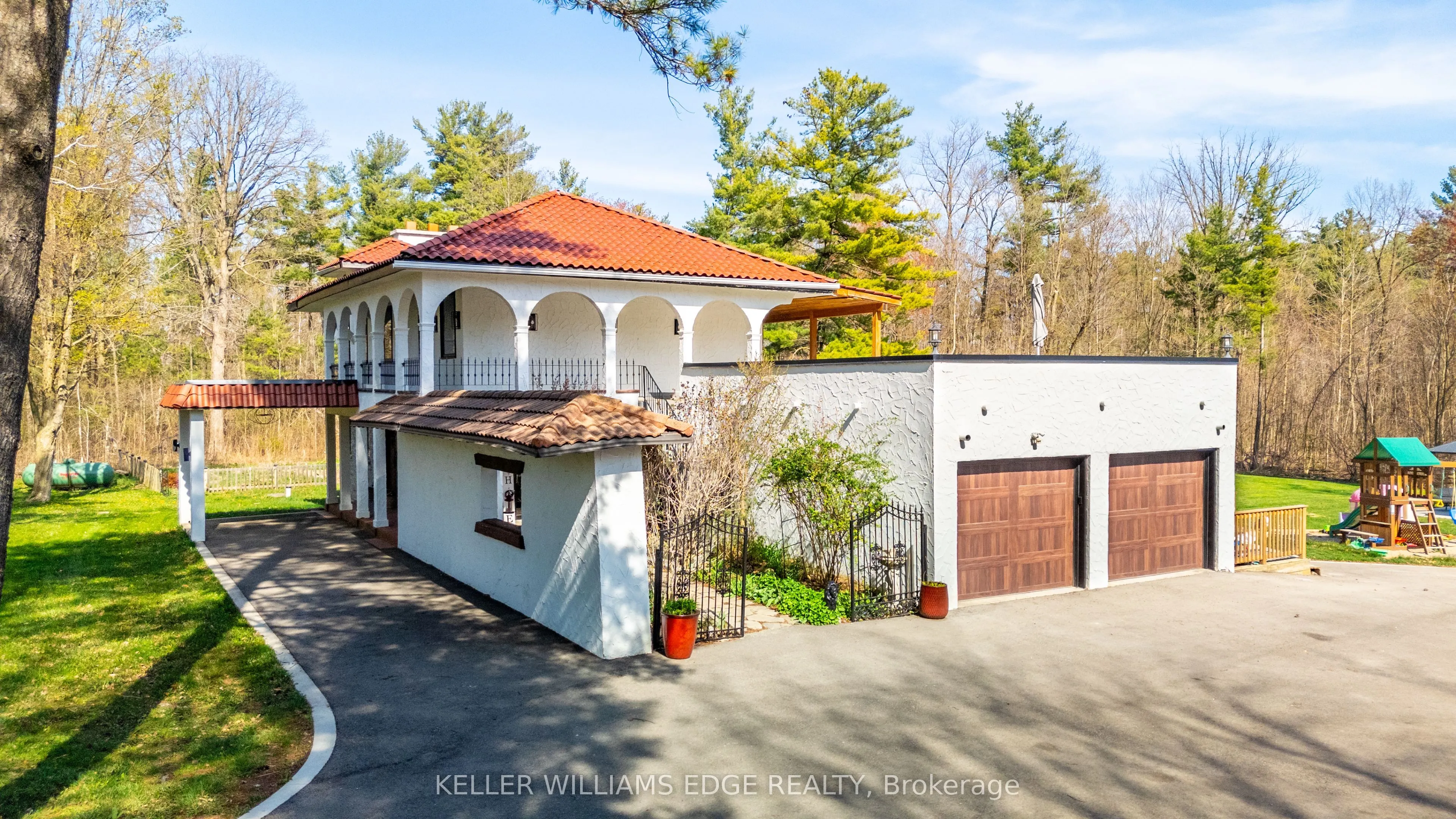 4316 Derry Road, ON L7M 0R5