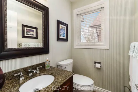 285 Kingsbridge Garden Circle, ON L5R 1L1