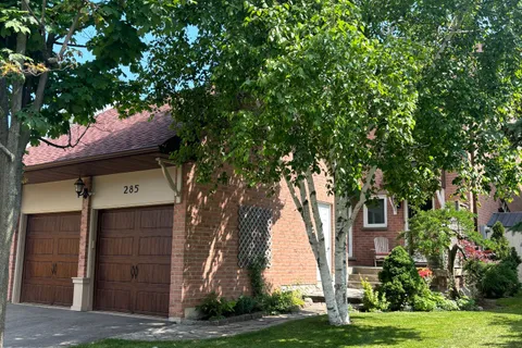 285 Kingsbridge Garden Circle, ON L5R 1L1